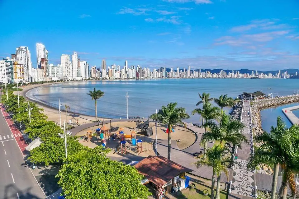 Casa Rebello - Pousada Itajaí
