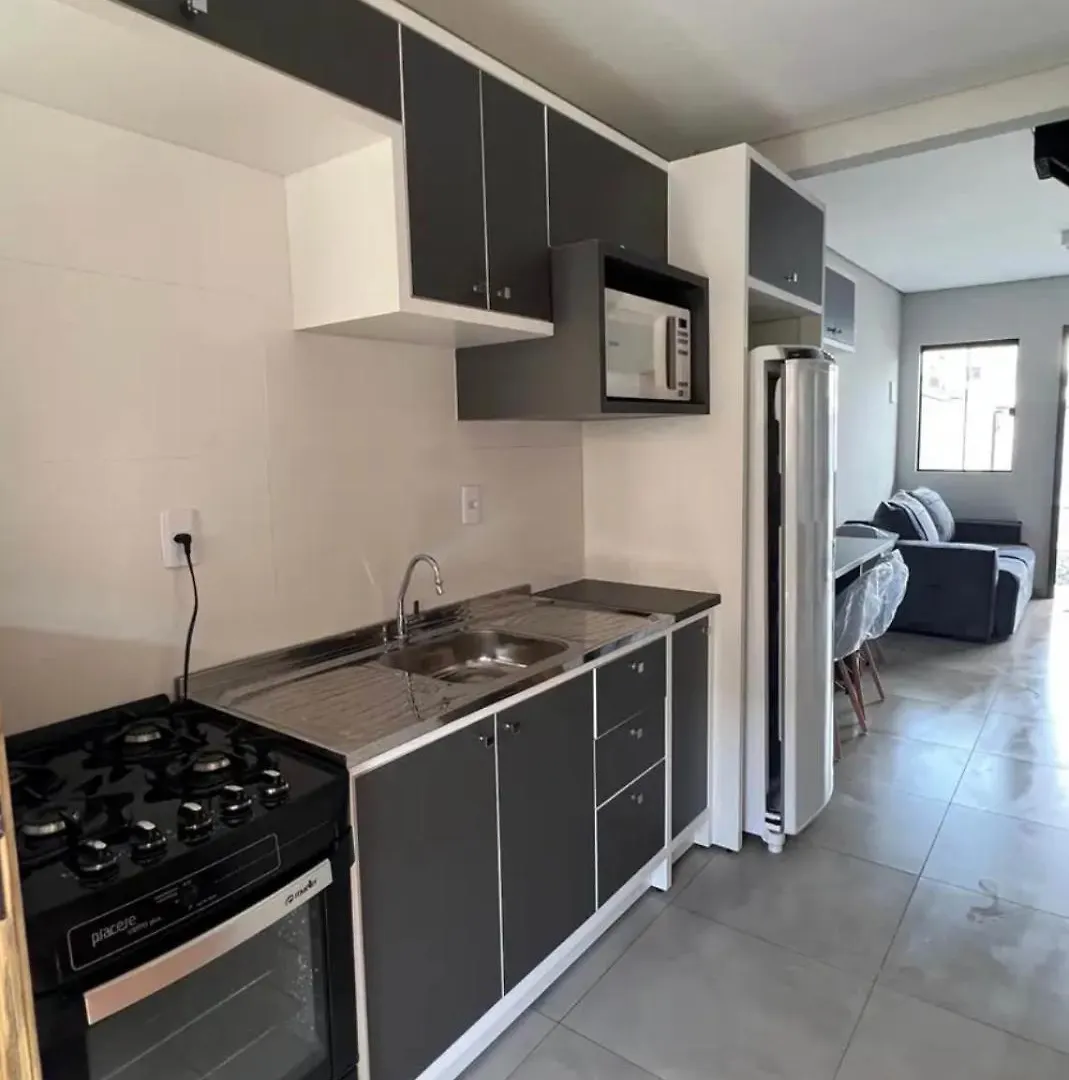 Quarto em Acomodações Particulares Casa Rebello - Pousada Itajaí